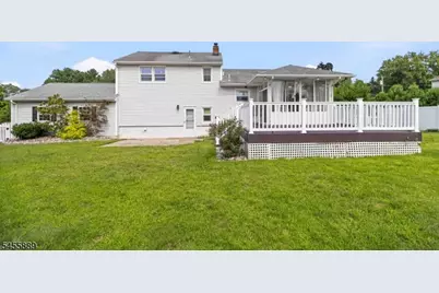 112 Sand Rd, Fairfield, NJ 07004 - Photo 27