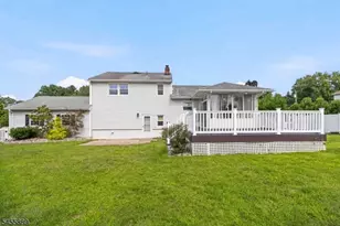 112 Sand Rd, Fairfield, NJ 07004 - Photo 27