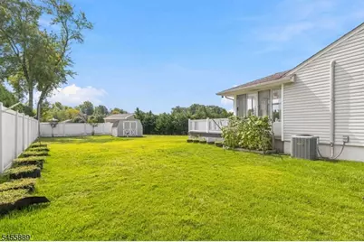 112 Sand Rd, Fairfield, NJ 07004 - Photo 29