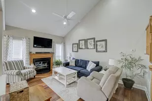 1102 Fox Hill Pl, Holland Township, NJ 08848 - Photo 9