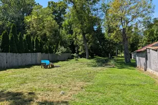 425 Julius Pemberton Rd, Springfield Twp., NJ 08068 - Photo 3