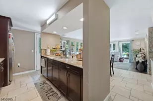 7 Arcata Pl, Ringwood, NJ 07456 - Photo 7
