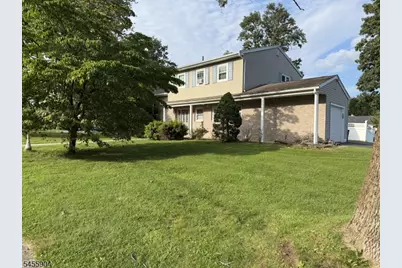 67 Coventry Rd, Wayne, NJ 07470 - Photo 3