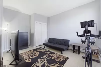2 Lake St, Belleville, NJ 07109 - Photo 5