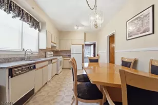2 Lake St, Belleville, NJ 07109 - Photo 7