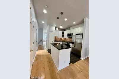 456 Hartford Dr, Nutley, NJ 07110 - Photo 11