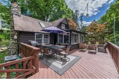 78 Woodlawn Rd, Sparta Township, NJ 07871 - Photo 25
