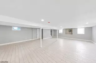 84 Beech St, Belleville, NJ 07109 - Photo 29