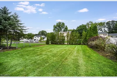 5 Harmer Ter, Wayne, NJ 07470 - Photo 29