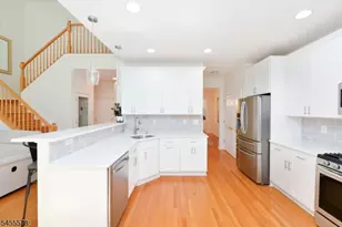 90 Summer Hill Rd, Wayne, NJ 07470 - Photo 11