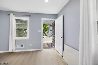 807 Canton St, Elizabeth, NJ 07202 - Photo 5