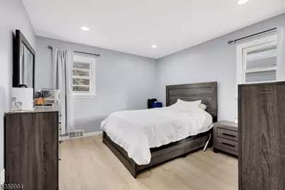 807 Canton St, Elizabeth, NJ 07202 - Photo 9