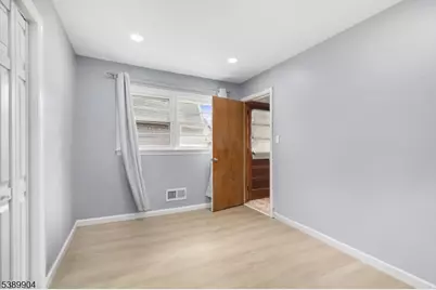 807 Canton St, Elizabeth, NJ 07202 - Photo 13