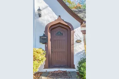 21 N Glen Rd, Mountain Lakes, NJ 07046 - Photo 3