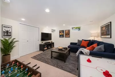 152 Hillside Ave, Chatham, NJ 07928 - Photo 35