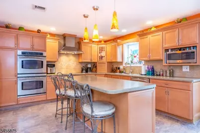 35 Herbert Ter, West Orange Township, NJ 07052 - Photo 13