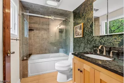10 Passaic Ave, Roseland, NJ 07068 - Photo 29