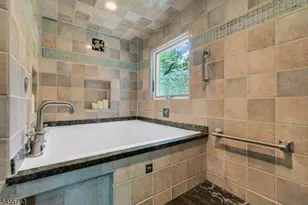 10 Passaic Ave, Roseland, NJ 07068 - Photo 23