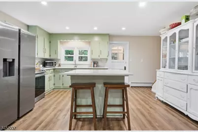 131 Crusher Rd, Hopewell Township, NJ 08525 - Photo 13