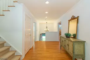 31 Lockley Ct, Mountain Lakes, NJ 07046 - Photo 3