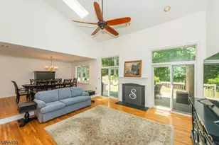 31 Lockley Ct, Mountain Lakes, NJ 07046 - Photo 11