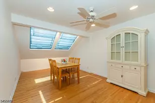 31 Lockley Ct, Mountain Lakes, NJ 07046 - Photo 5