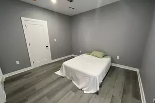 823 S 14th St, Newark, NJ 07108 - Photo 13