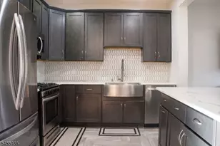 54F F Houston Taylor Ct, Parsippany, NJ 07950 - Photo 5