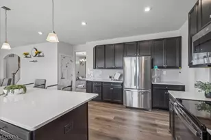 2 Vansickle Ct, Roxbury Township, NJ 07850 - Photo 13