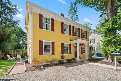 7 Alley Way, Millstone Borough, NJ 08844 - Photo 3