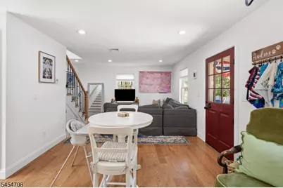 7 Alley Way, Millstone Borough, NJ 08844 - Photo 15