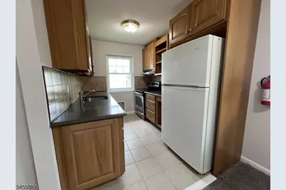 162 Belleville Ave #1B, Bloomfield, NJ 07003 - Photo 3