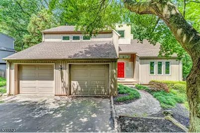 33 Highmount Ave, Warren Township, NJ 07059 - Photo 1