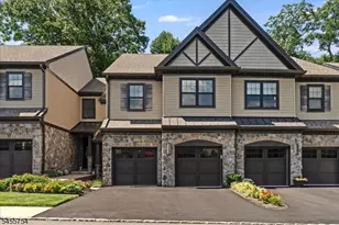 103 Mariners Pointe, Hopatcong, NJ 07843 - Photo 31