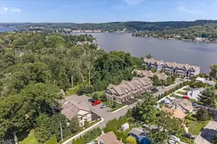 103 Mariners Pointe, Hopatcong, NJ 07843 - Photo 25