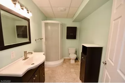 7 Pine Hollow Ct, Jefferson Township, NJ 07438 - Photo 15