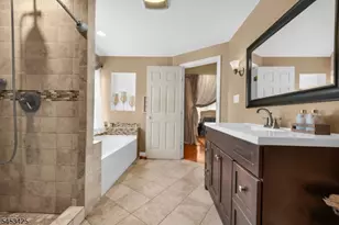 1245 Oakland Ave, Union Township, NJ 07083 - Photo 15
