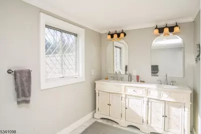 88 W Main St, Mendham, NJ 07945 - Photo 19