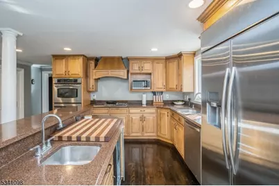 88 W Main St, Mendham, NJ 07945 - Photo 9