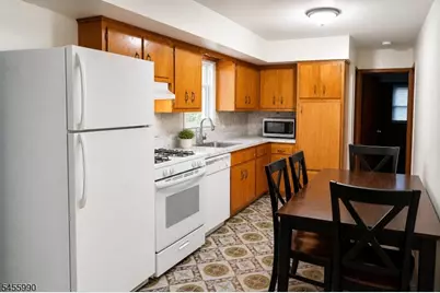 114 Cross St, East Newark, NJ 07029 - Photo 3