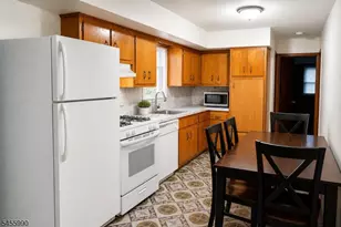 114 Cross St, East Newark, NJ 07029 - Photo 3