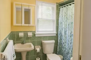 114 Cross St, East Newark, NJ 07029 - Photo 11