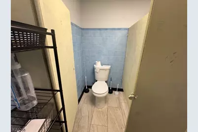 715 Somerset St, Unit 202, Franklin Township, NJ 08873 - Photo 13