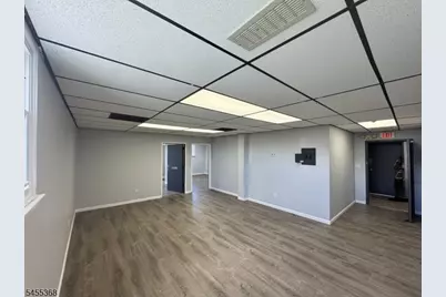 715 Somerset St, Unit 202, Franklin Township, NJ 08873 - Photo 7