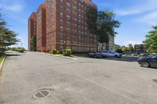 70 S Munn Ave, East Orange, NJ 07018 - Photo 23