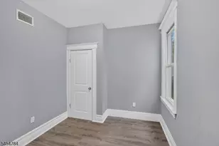 529 S Clinton St, East Orange, NJ 07018 - Photo 19