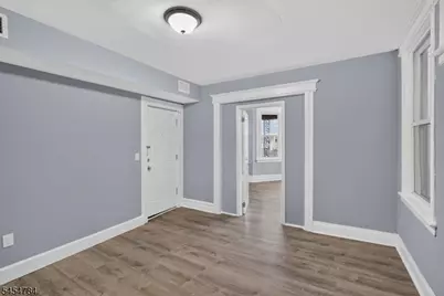 529 S Clinton St, East Orange, NJ 07018 - Photo 15
