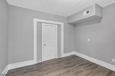 529 S Clinton St, East Orange, NJ 07018 - Photo 11