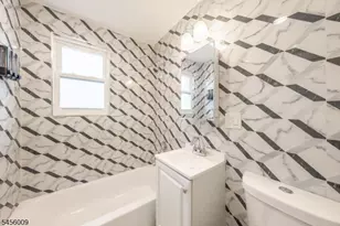 33-35 Adams St, Newark, NJ 07105 - Photo 23
