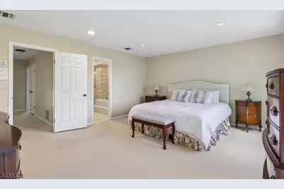 7 Dorset Cir, Caldwell, NJ 07006 - Photo 21